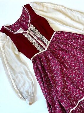Gunne Sax Vintage 70's Prairie Dress Red Velvet Floral 7